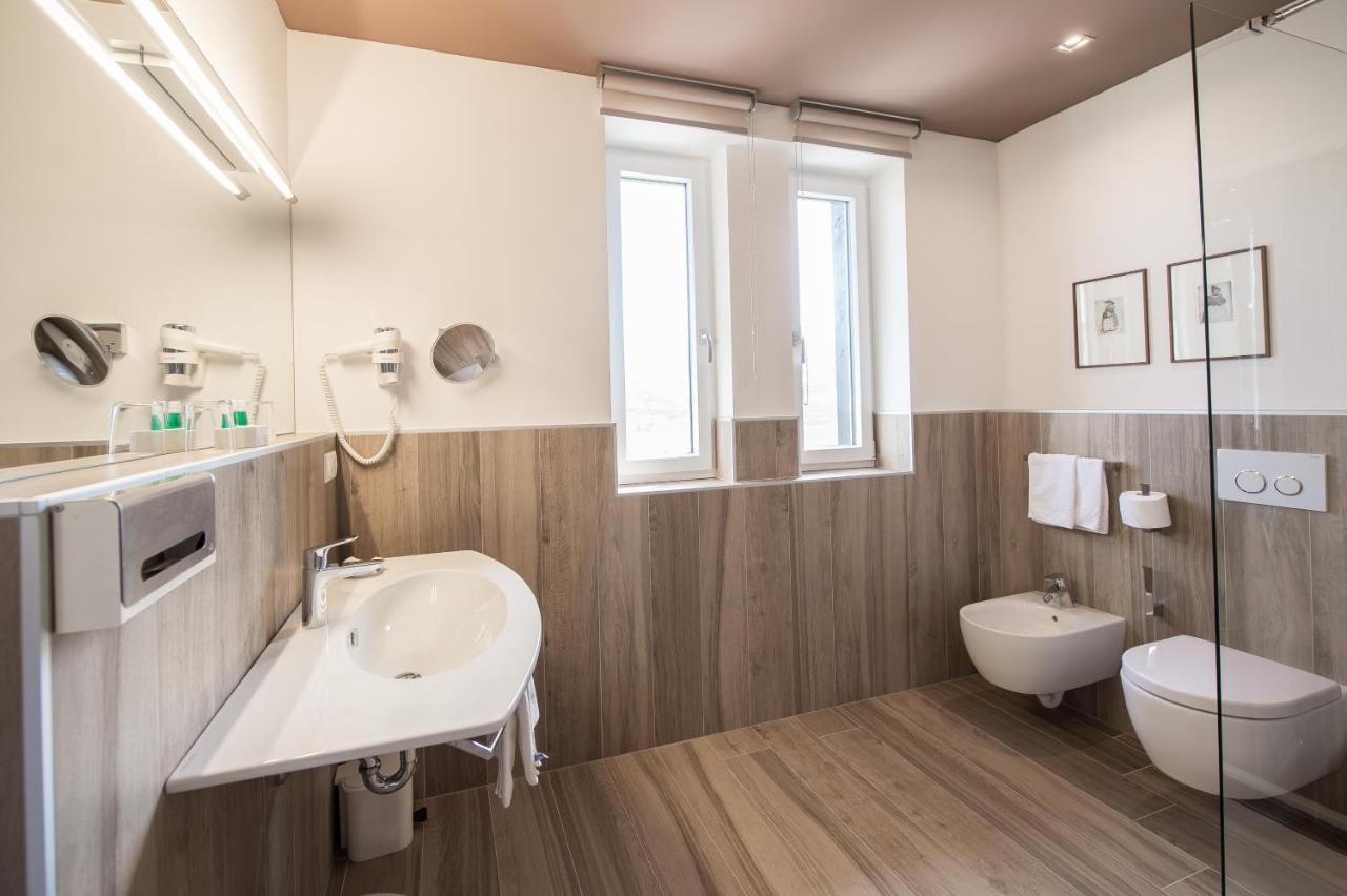 Seeberg Garni Hotel Caldaro Eksteriør bilde