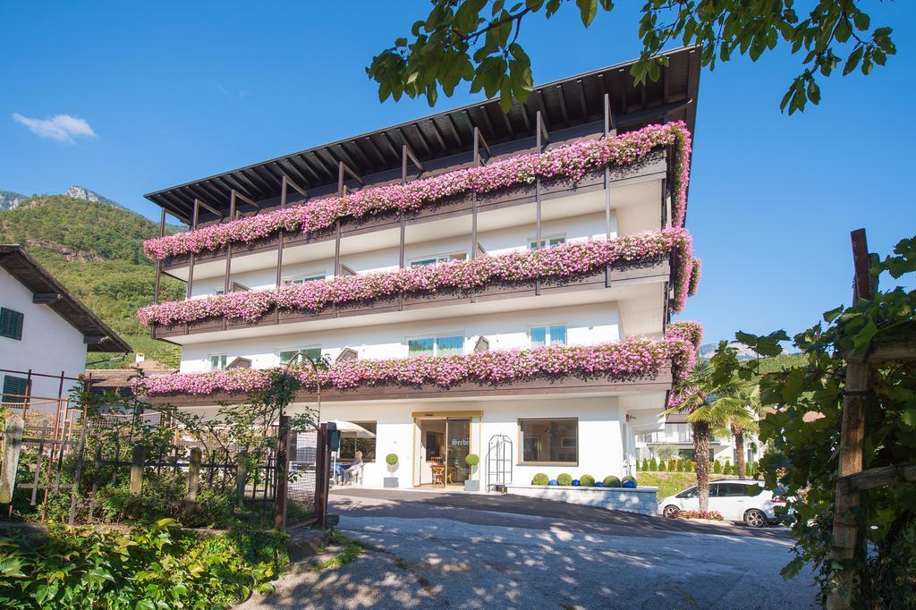 Seeberg Garni Hotel Caldaro Eksteriør bilde