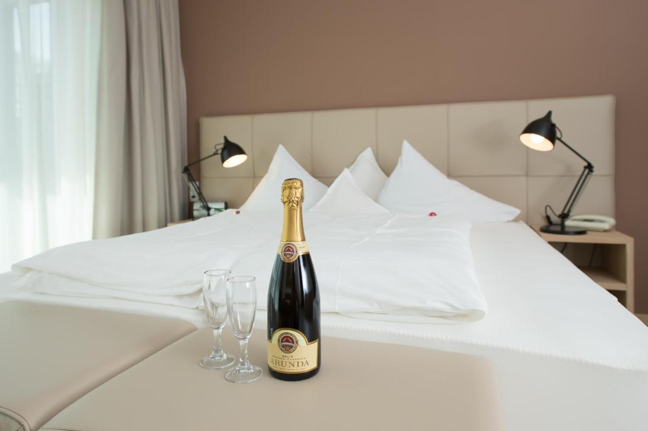Seeberg Garni Hotel Caldaro Eksteriør bilde